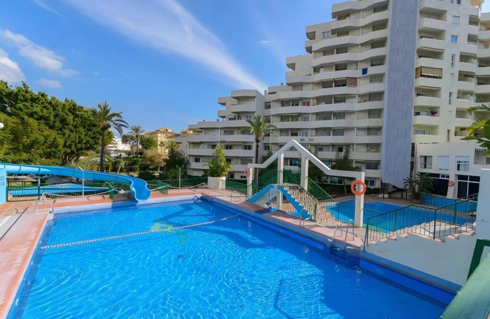 Benalbeach Casa Kito Apartment Benalmadena Exterior photo